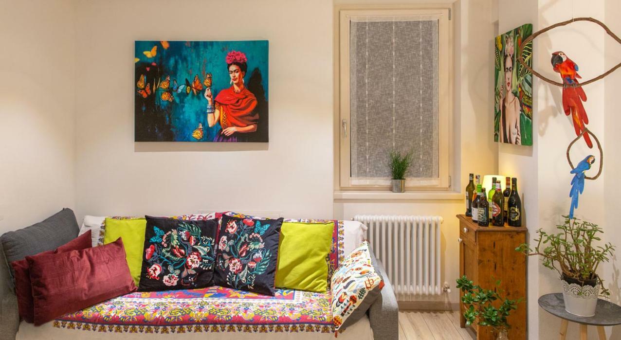 Antica Casa Alboletta - Appartamento Frida Kahlo Riva del Garda Exterior foto