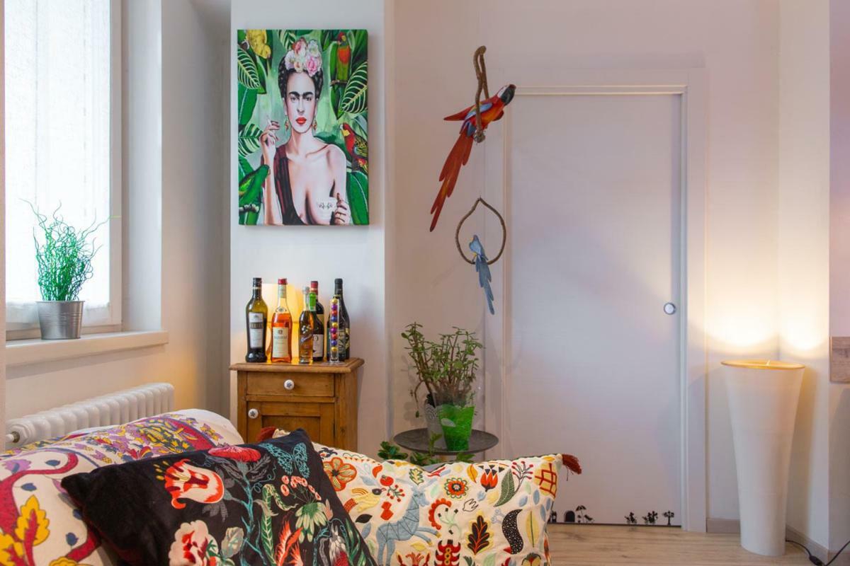 Antica Casa Alboletta - Appartamento Frida Kahlo Riva del Garda Exterior foto
